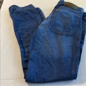 Mossimo means jeans.